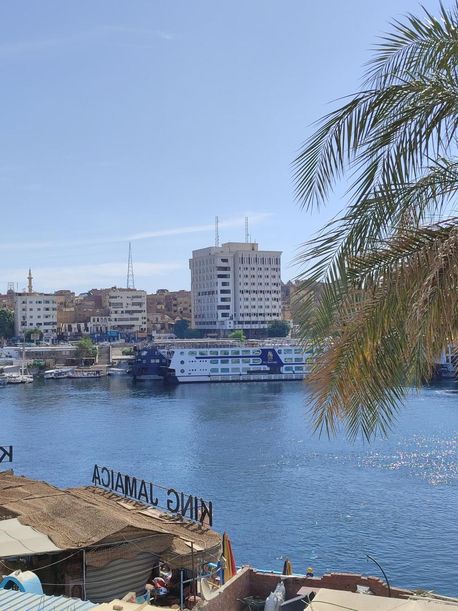 Jamaica Guest House Aswan Bagian luar foto