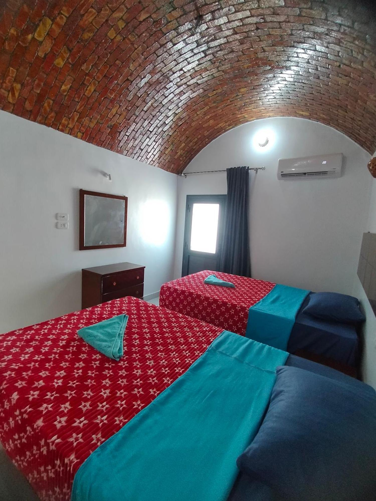 Jamaica Guest House Aswan Bagian luar foto