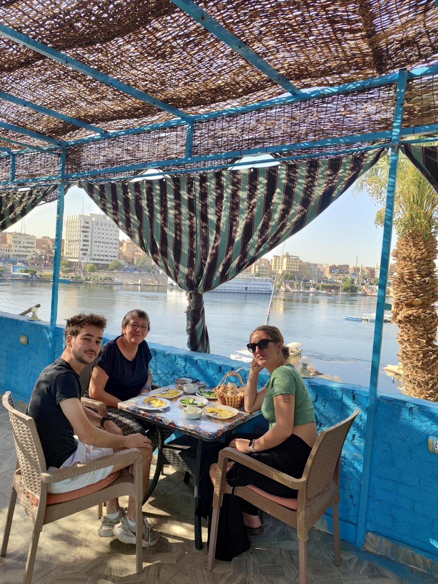 Jamaica Guest House Aswan Bagian luar foto