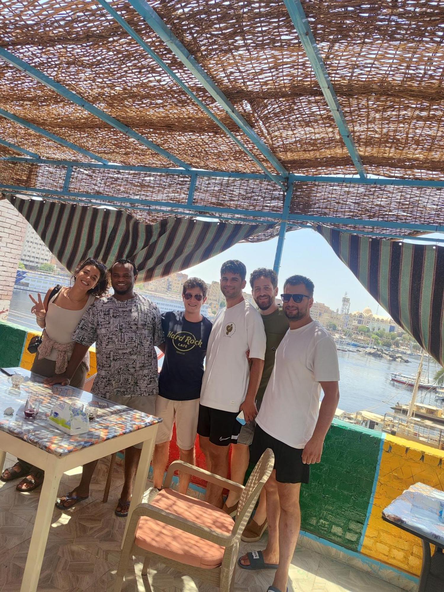 Jamaica Guest House Aswan Bagian luar foto